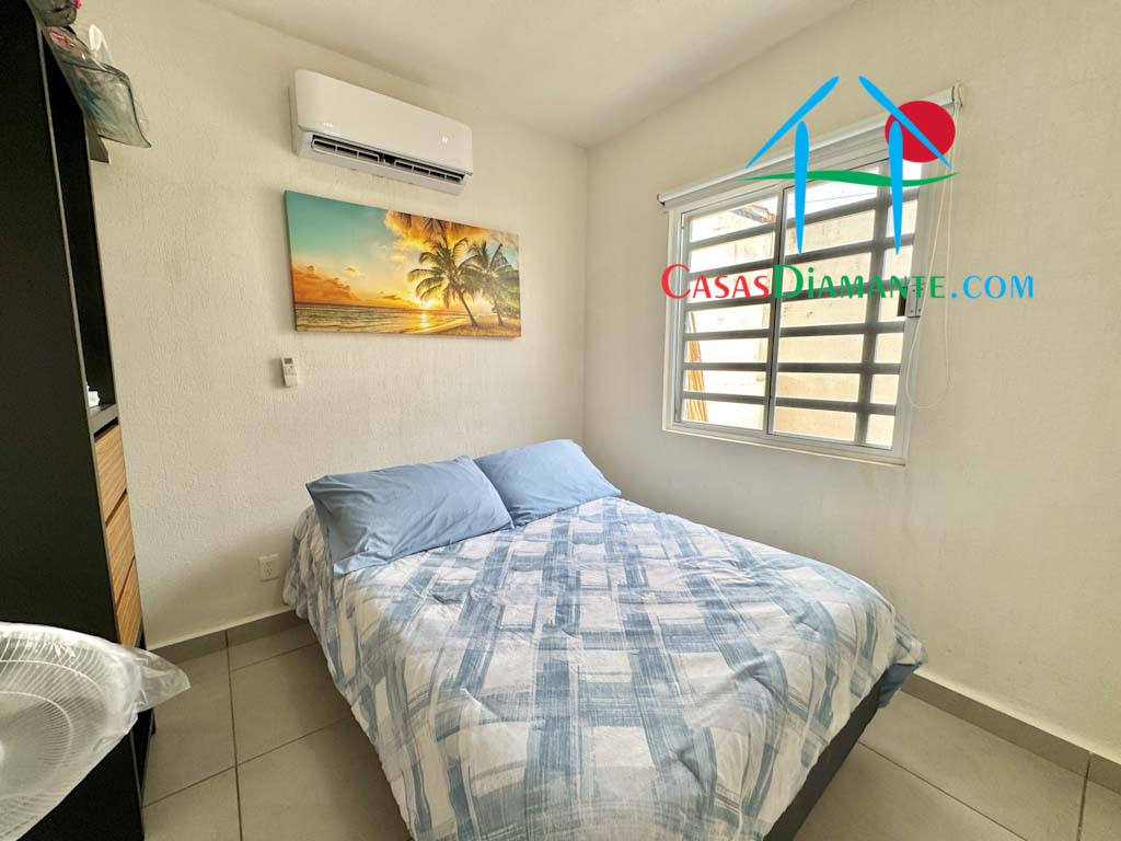 Puerta al Sol Puerto Vallarta Casa 11A - Recámara uno con clóset 1